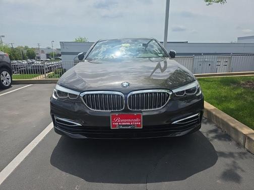 2019 BMW 530 i xDrive