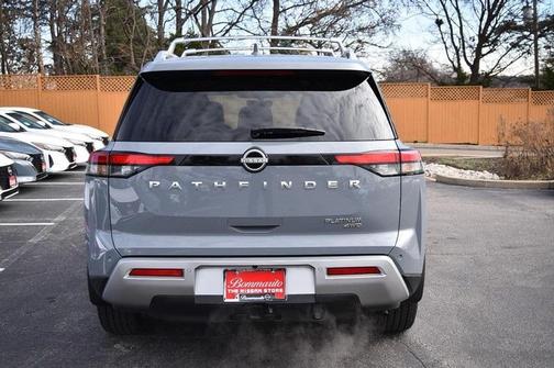 2024 Nissan Pathfinder Platinum