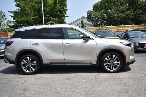 2024 INFINITI QX60 Luxe