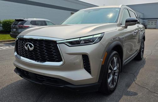 2024 INFINITI QX60 Luxe