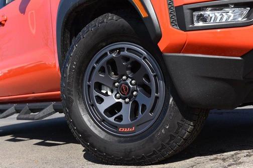 2025 Nissan Frontier PRO-X