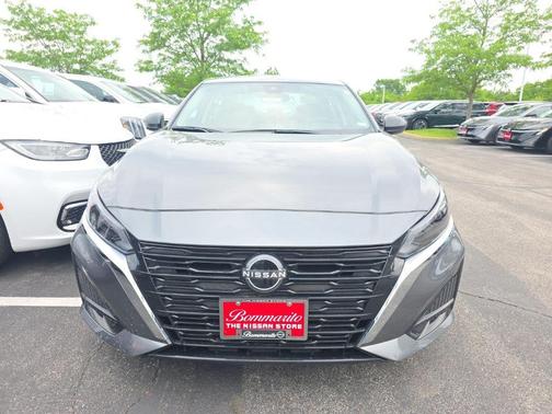 Gun Metallic 2025 Nissan Altima SV
