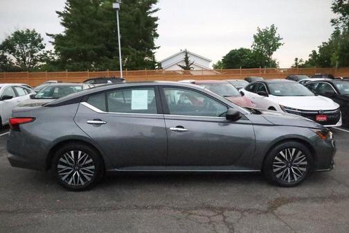 Gun Metallic 2025 Nissan Altima SV