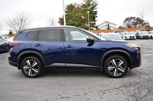 2024 Nissan Rogue SL