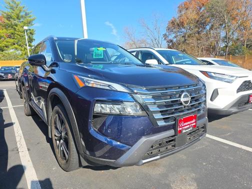 2024 Nissan Rogue SL