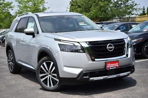 2025 Nissan Pathfinder Platinum