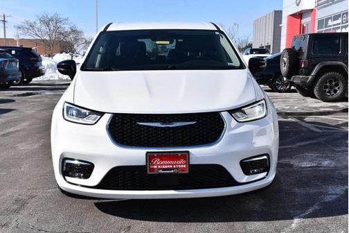 2024 Chrysler Pacifica Hybrid Select