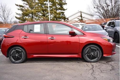 2024 Nissan Leaf SV PLUS