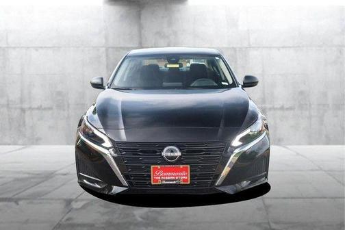 Super Black 2025 Nissan Altima SV