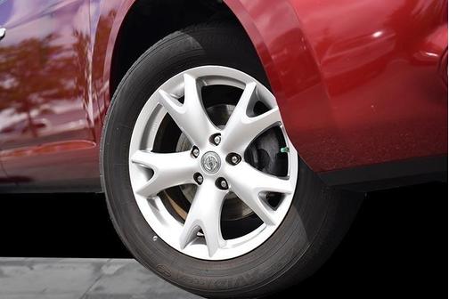 2010 Nissan Rogue SL