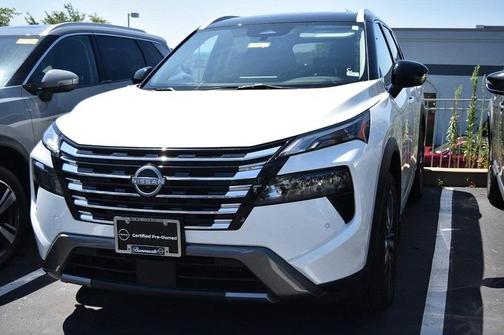 2024 Nissan Rogue SL