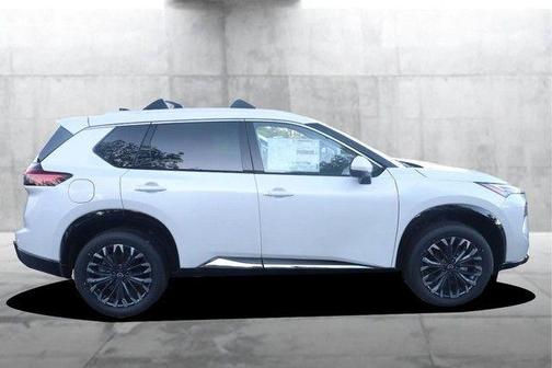 Everest White P 2026 Nissan Rogue Platinum