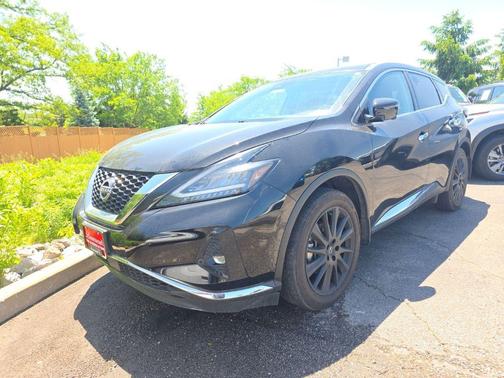 Black 2024 Nissan Murano SL