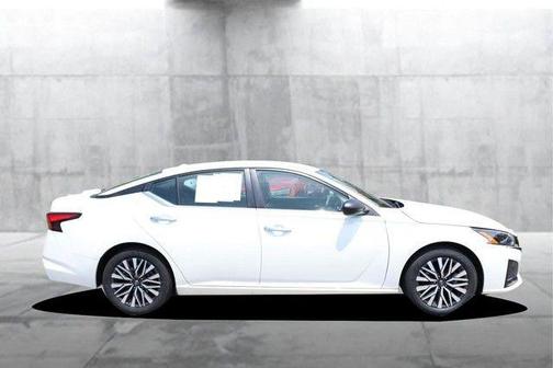White 2025 Nissan Altima SV