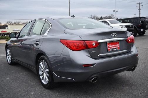 2015 INFINITI Q50 Premium