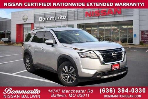 Brilliant Silver Metallic 2025 Nissan Pathfinder SL