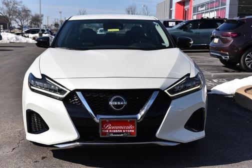 2023 Nissan Maxima SV