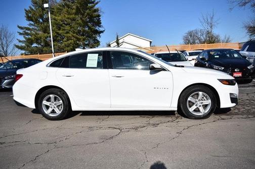 2024 Chevrolet Malibu LT