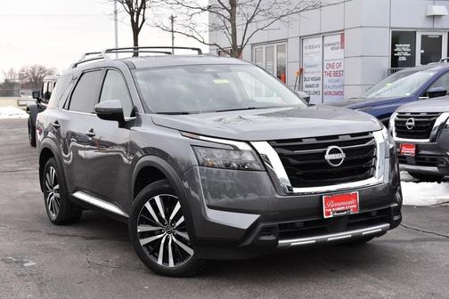 2025 Nissan Pathfinder Platinum