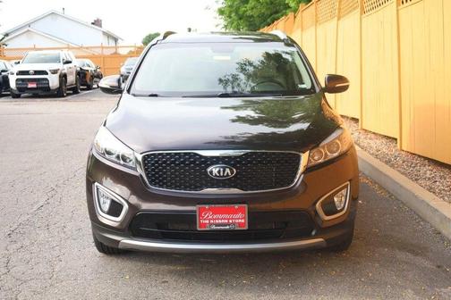 Walnut 2018 Kia Sorento EX