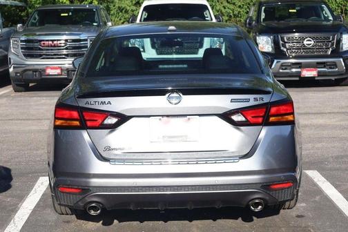 Gun Metallic 2022 Nissan Altima 2.5 SR