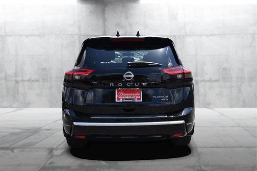 2025 Nissan Rogue Platinum