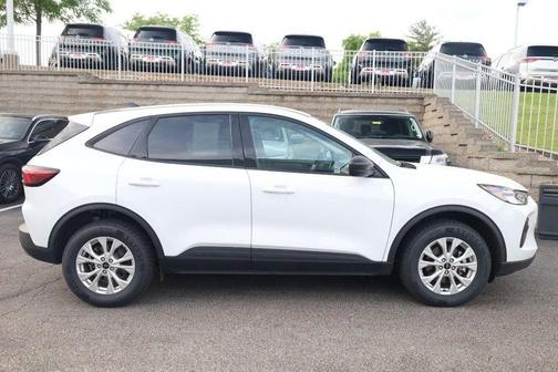 Oxford White 2025 Ford Escape Active