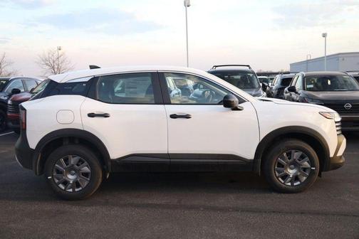 Fresh Powder 2026 Nissan Kicks S