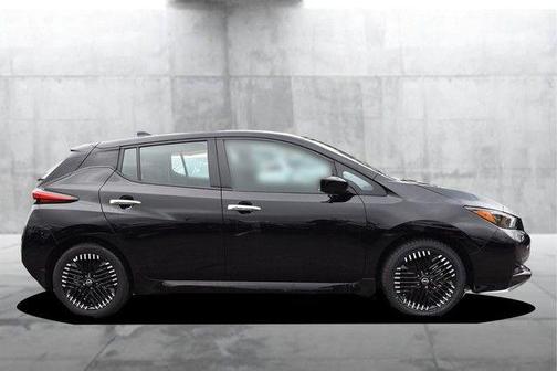 2024 Nissan Leaf SV PLUS