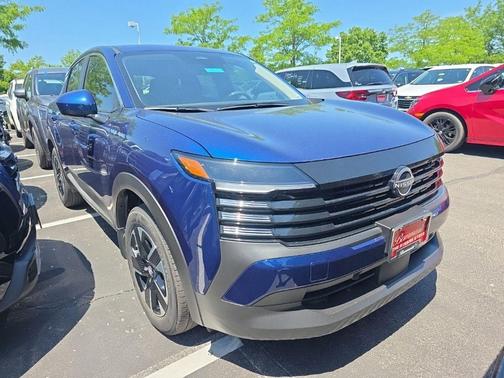 Deep Blue Pearl 2025 Nissan Kicks SV