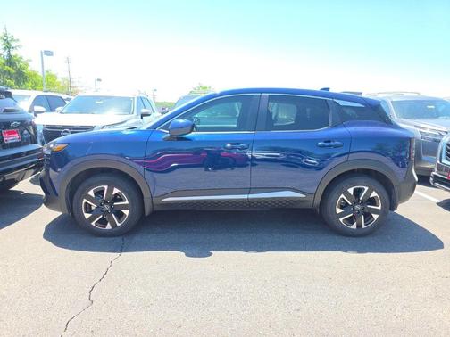 Deep Blue Pearl 2025 Nissan Kicks SV