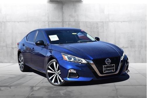2022 Nissan Altima 2.5 SR