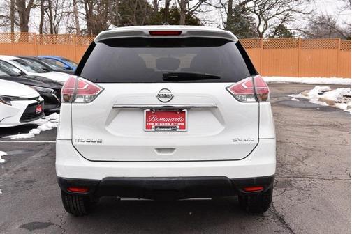 2015 Nissan Rogue SV