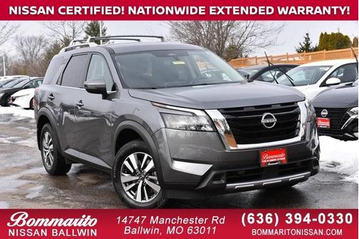 2025 Nissan Pathfinder SL