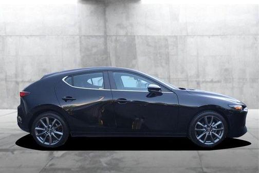 Jet Black Mica 2022 Mazda Mazda3 FWD w/Select Package