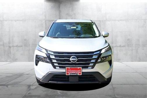 Brilliant Silver Metallic 2025 Nissan Rogue SV
