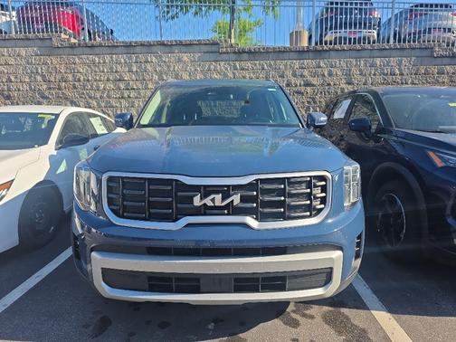 Midnight Black 2025 Kia Telluride S