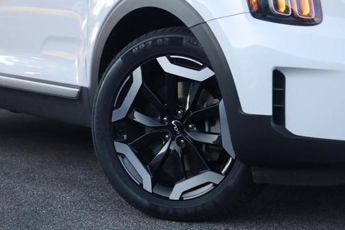 Midnight Black 2025 Kia Telluride S