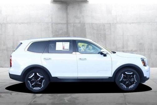 Midnight Black 2025 Kia Telluride S