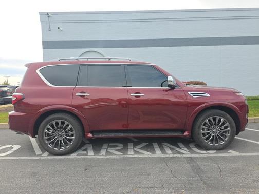 2023 Nissan Armada Platinum