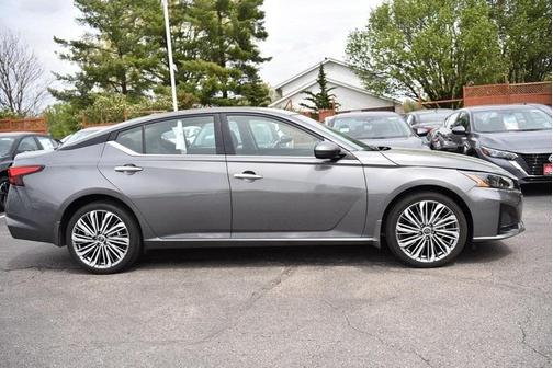 2024 Nissan Altima 2.5 SL