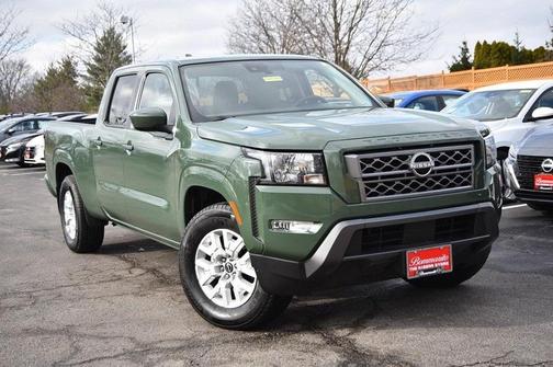 2024 Nissan Frontier SV