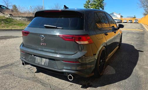 2023 Volkswagen Golf GTI 2.0T 40th Anniversary Edition