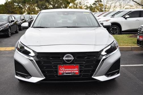 2025 Nissan Altima SL