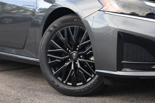 Gun Metallic 2025 Nissan Altima SV
