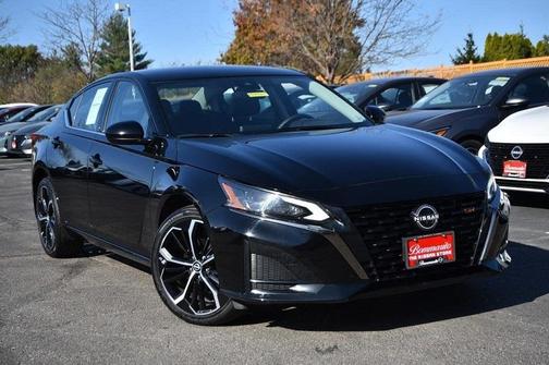 2025 Nissan Altima SR