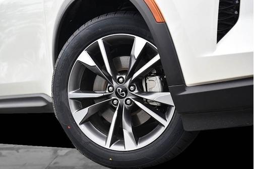 2022 INFINITI QX60 Luxe