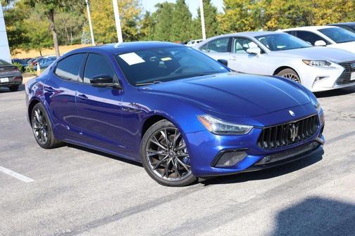 Azzuro Tributo 2022 Maserati Ghibli Modena