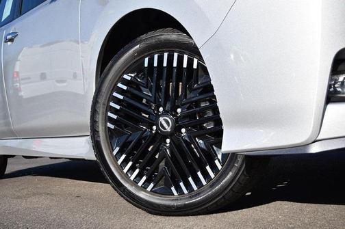 2024 Nissan Leaf SV PLUS