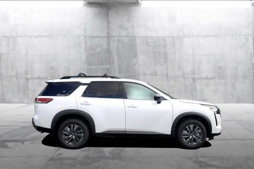Everest White P 2026 Nissan Pathfinder SV